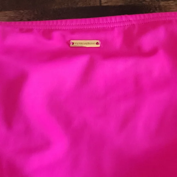 Victorias secret Unforgettable Bikini - Picture 4 of 4